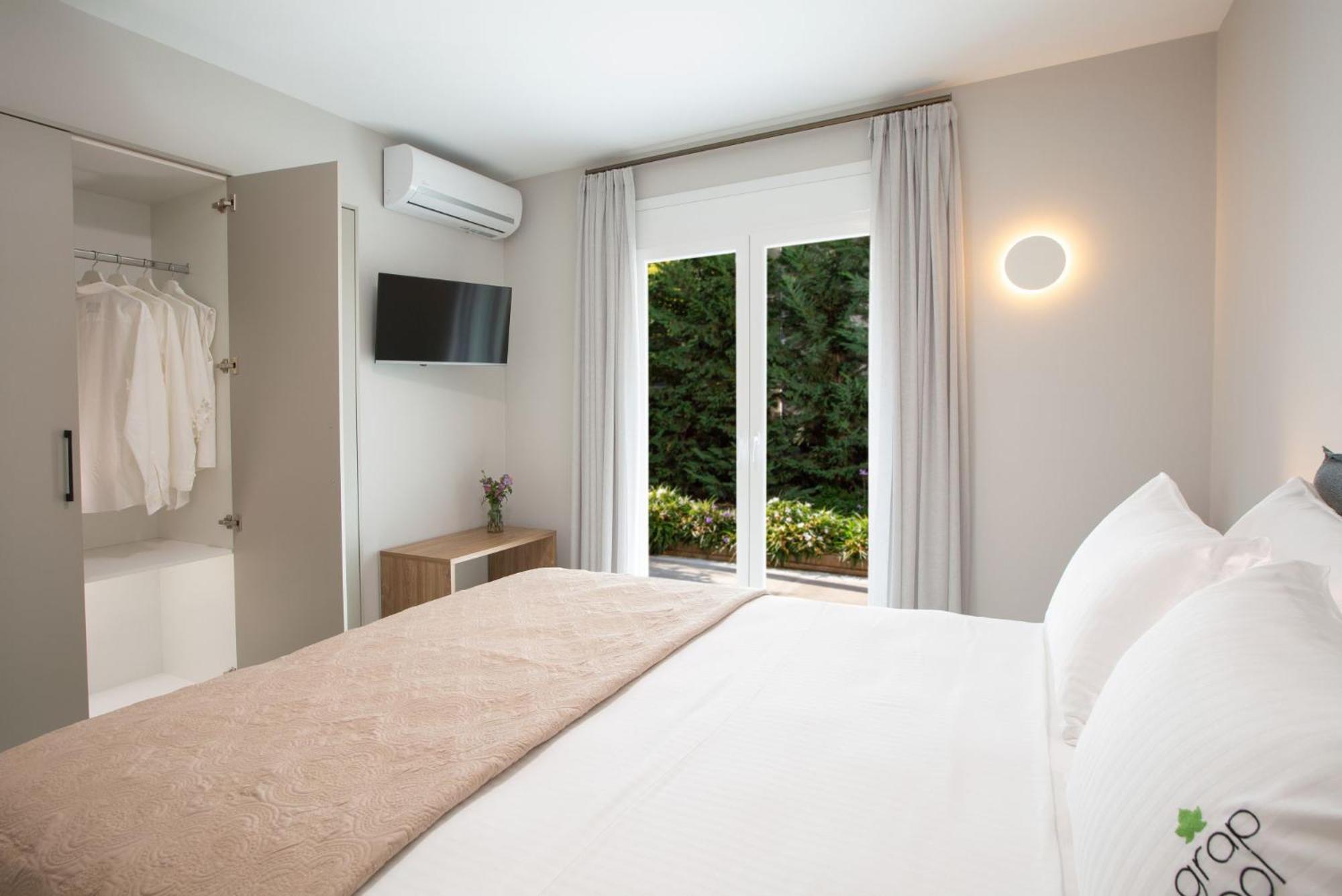 Grappolo Lefkada Villas - Villa Vertzami Just 2 Km From Lefkada Town Απόλπαινα Εξωτερικό φωτογραφία